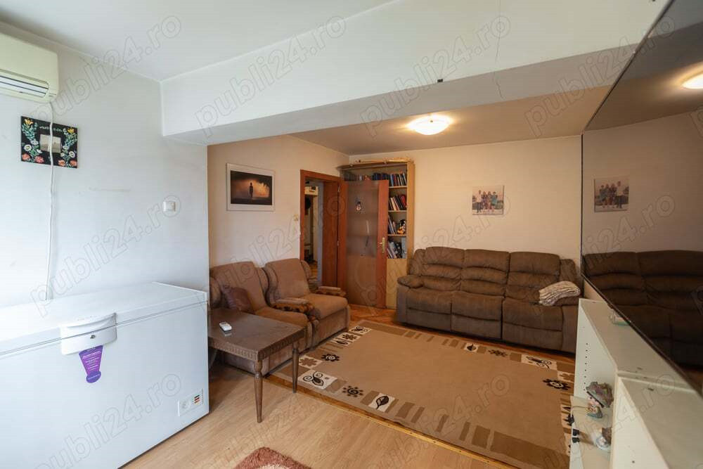 Apartament 4 camere de vânzare – Centru Civic 