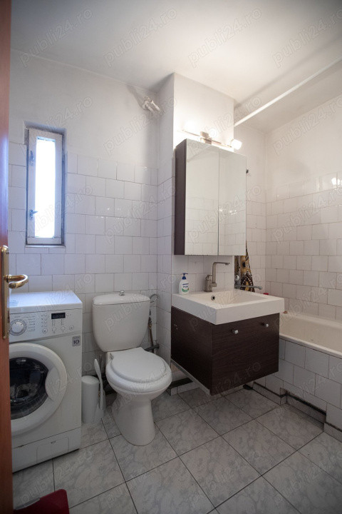 Apartament 4 camere de vânzare – Centru Civic 