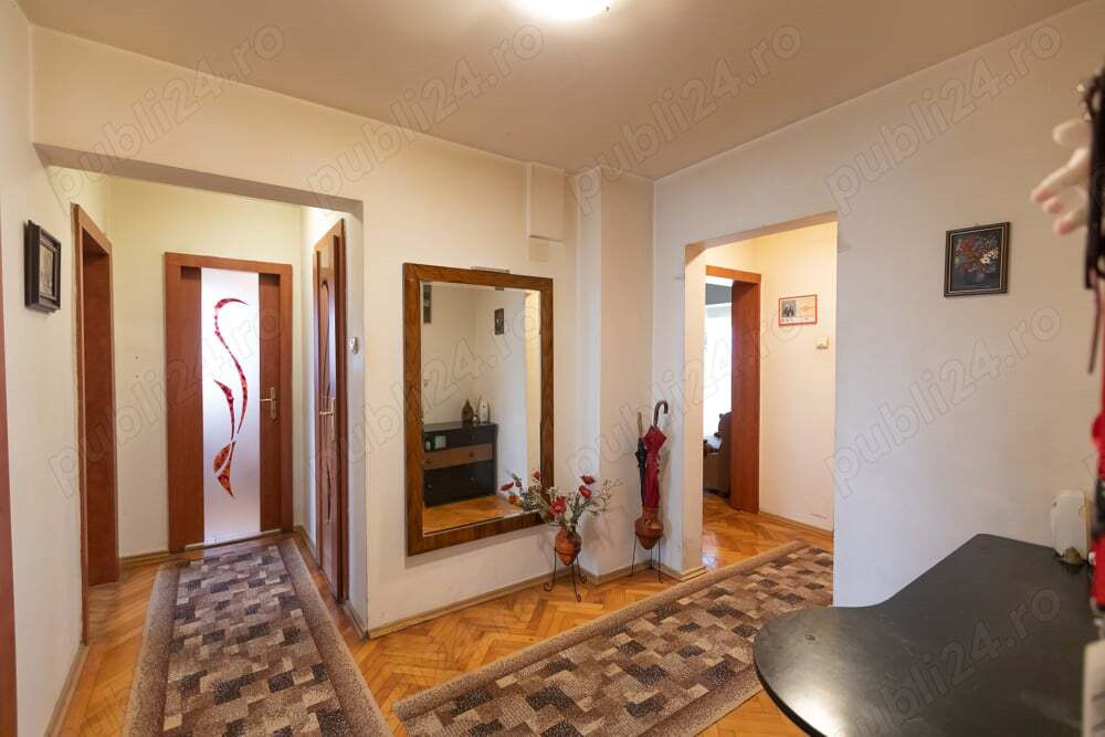 Apartament 4 camere de vânzare – Centru Civic 