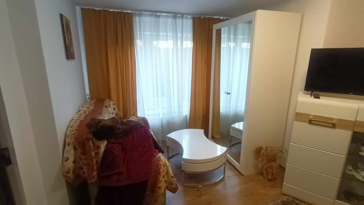 Apartament 2 camere, 80 mp utili, zona Turnisor