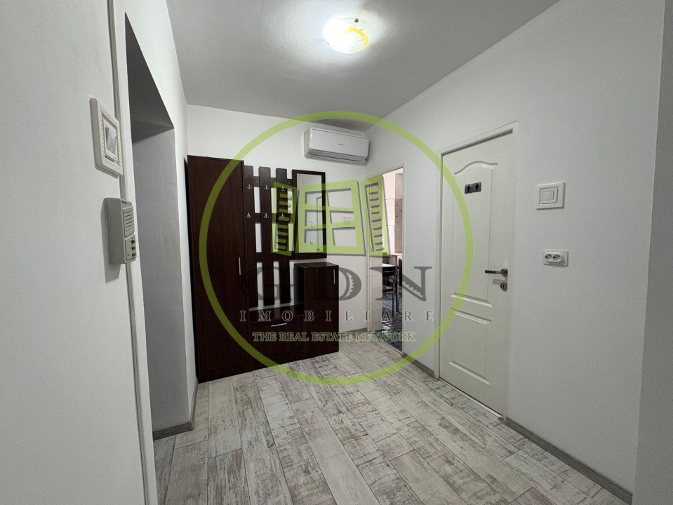 Apartament, 2 camere, 65 mp, decomandat, Calea Bucuresti, Zona Universitatii