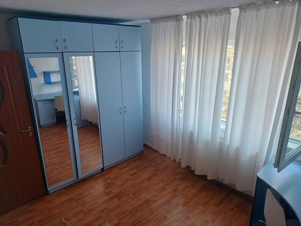 Chirie apatament 2 camere Central