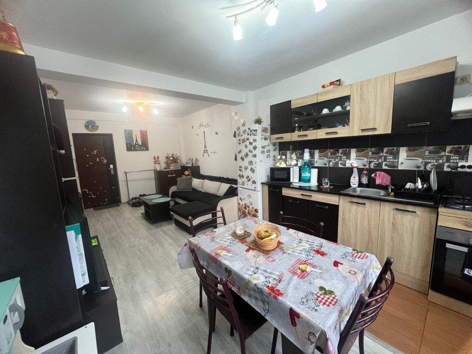 Apartament de vânzare | 2 camere - 43  mp | Doamna Stanca