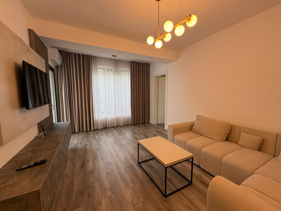 Apartament, 3 camere, 85 mp, Cartier Brazda, Zona Restaurant La Rocca