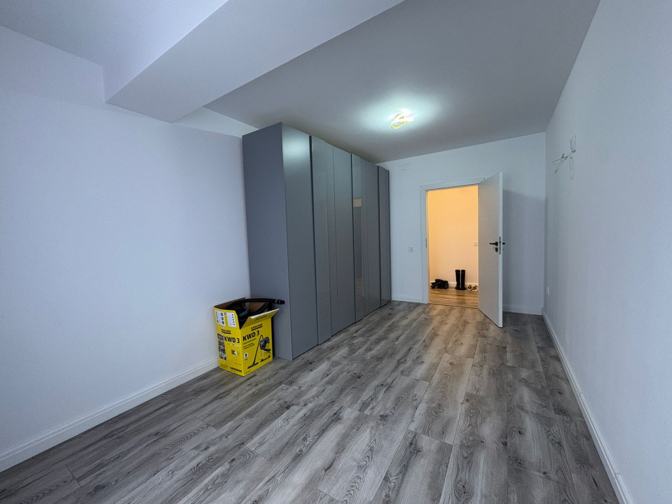 Apartament, 3 camere, 85 mp, Cartier Brazda, Zona Restaurant La Rocca