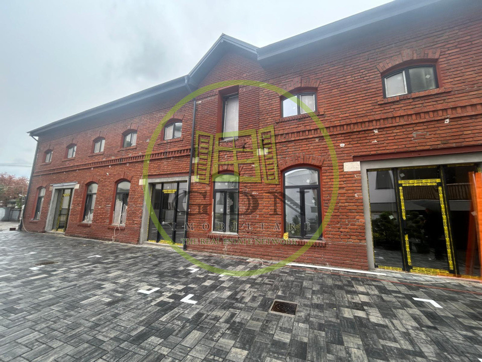 Spatiu comercial, 300mp, Central