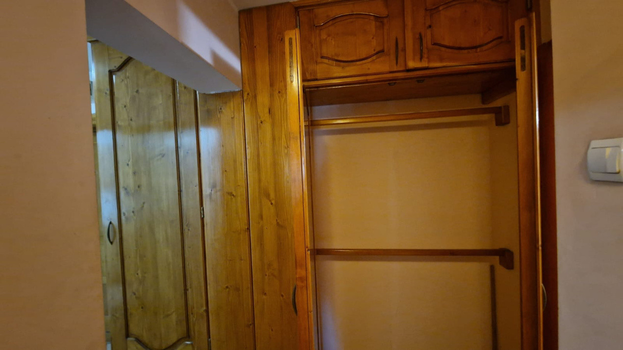 Apartament 3 camere, circular, 82mp, Centru, zona Ramada