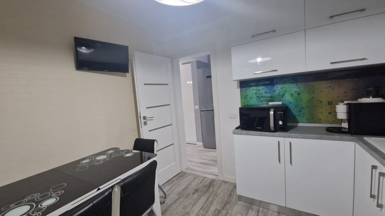 Apartament 2 camere, semidecomandat, 70mp, 1 mai, zona Lidl