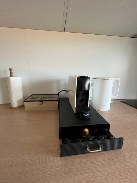 Închiriere ap. 3 cam., la casă 100 mp.+ curte, zona Gruia