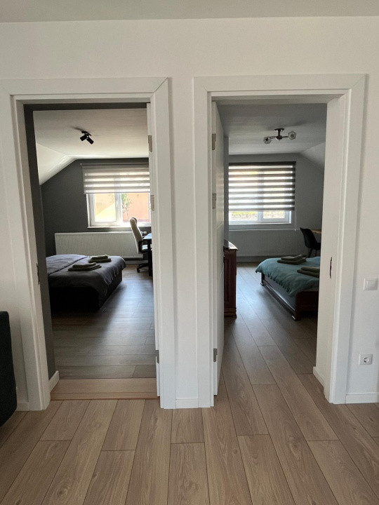 Închiriere ap. 3 cam., la casă 100 mp.+ curte, zona Gruia