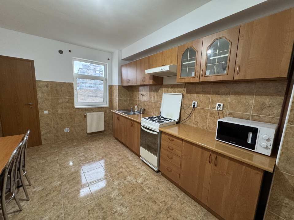 Închiriere ap. cu 2 cam., 65 mp., cu garaj, pet friendly!