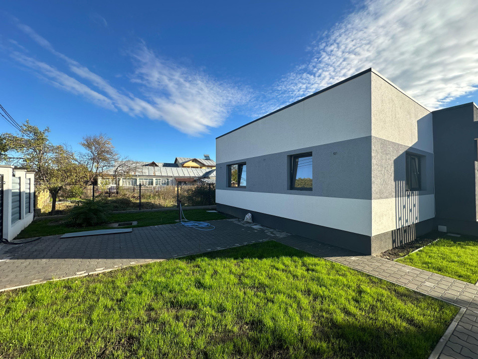 Casă 3 camere de vânzare