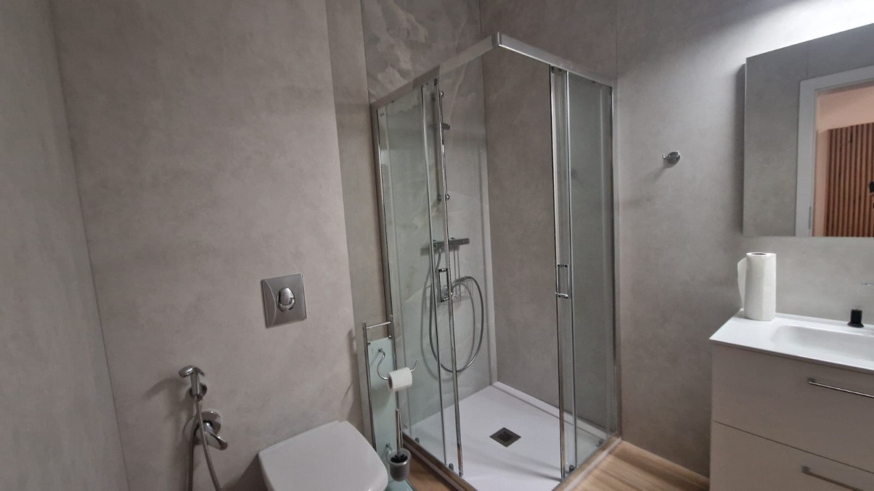 Apartament 3 camere, open space, 100mp, Central