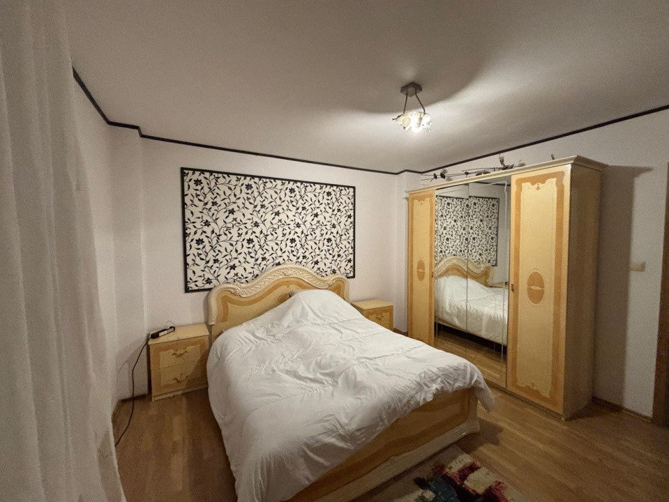 Apartament 3 camere-priveliște panoramică-100 mp