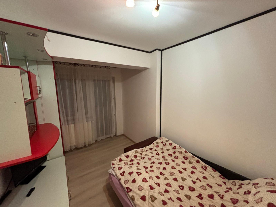 Apartament 3 camere-priveliște panoramică-100 mp