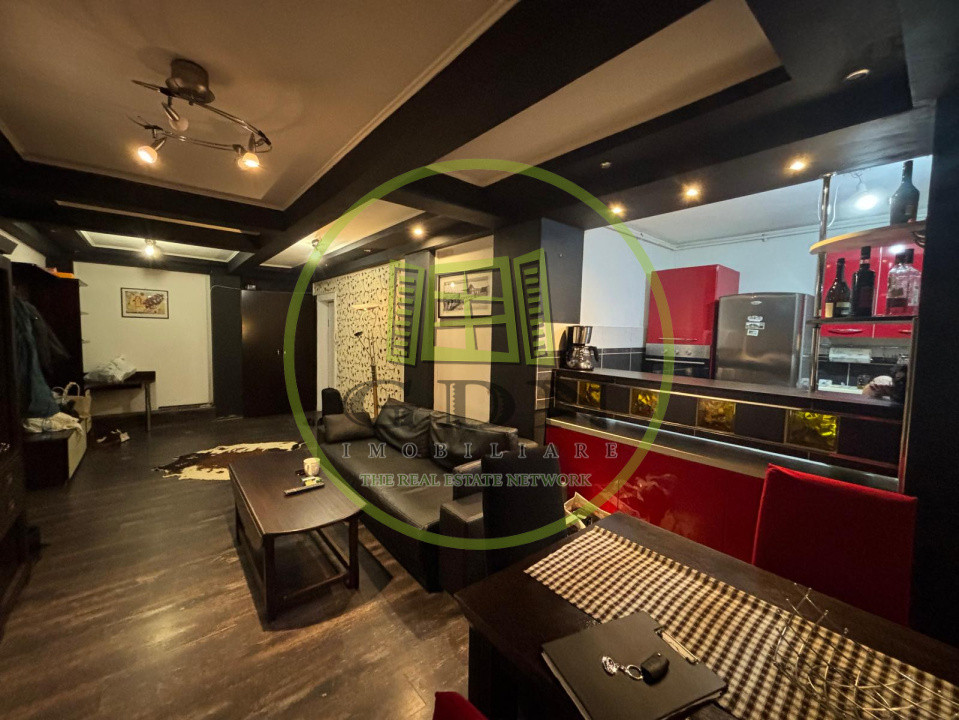 Apartament 3 camere-priveliște panoramică-100 mp