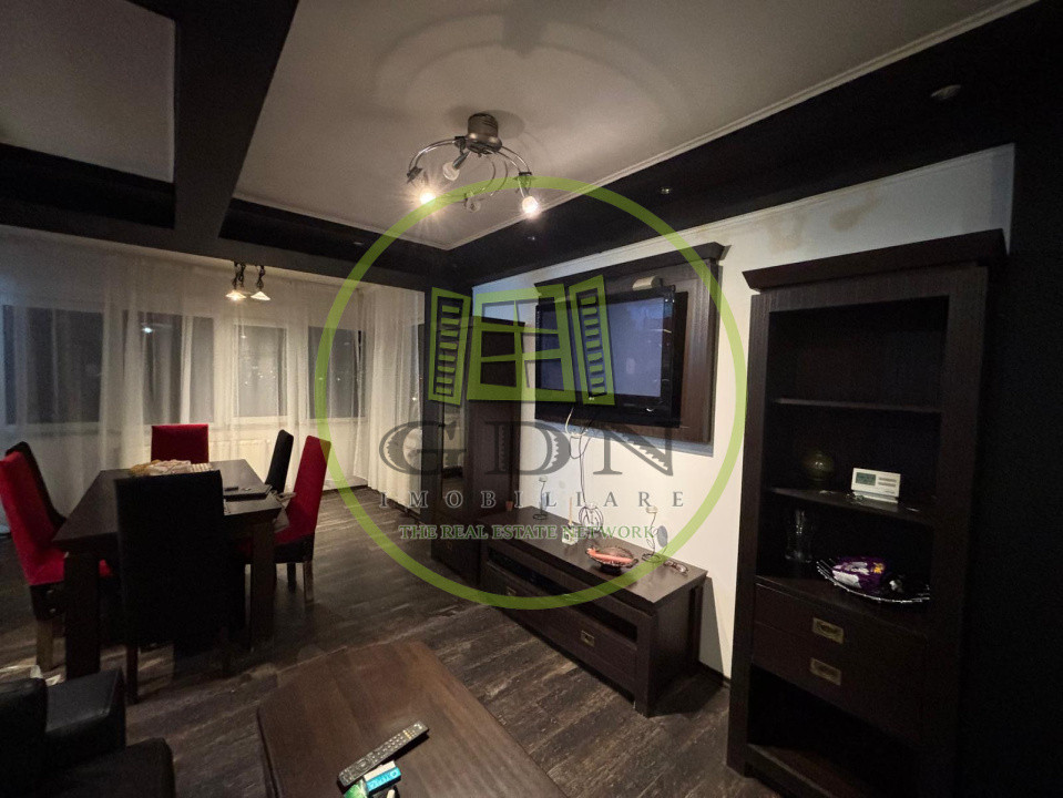 Apartament 3 camere-priveliște panoramică-100 mp