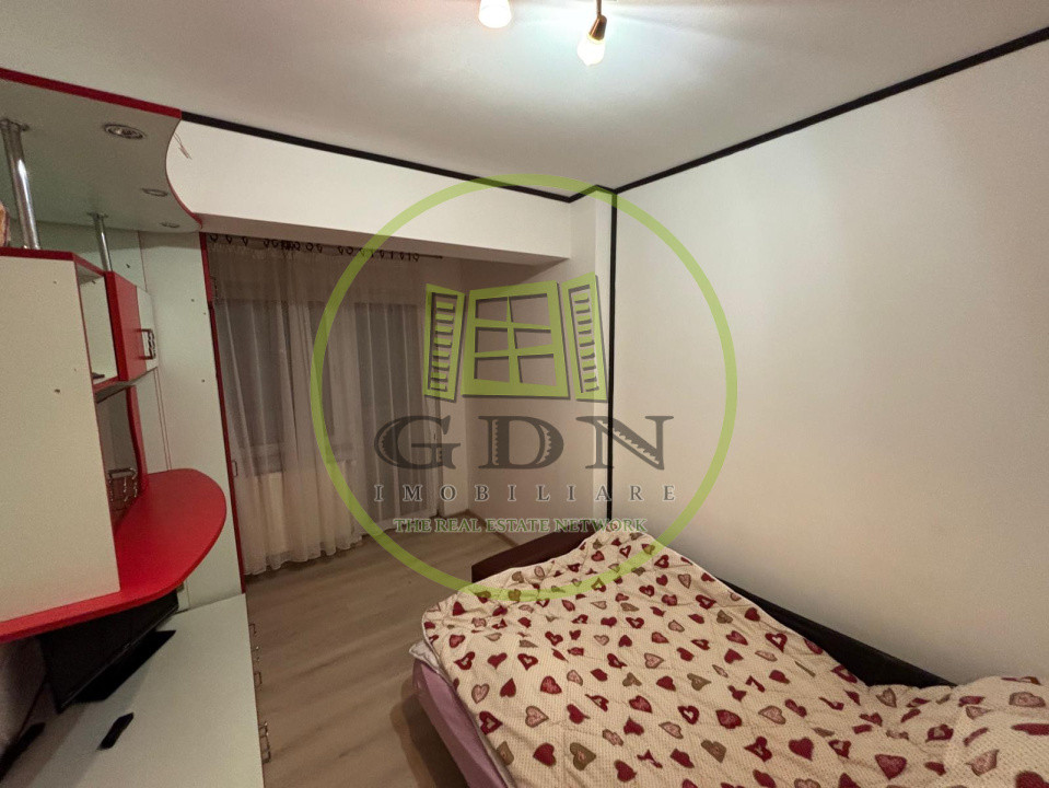 Apartament 3 camere-priveliște panoramică-100 mp