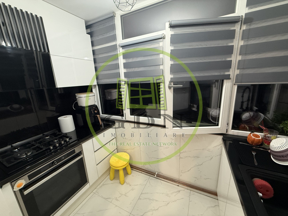 Apartament 3 camere, decomandat, 67 mp, cartier 1 Mai,  Scoala 36