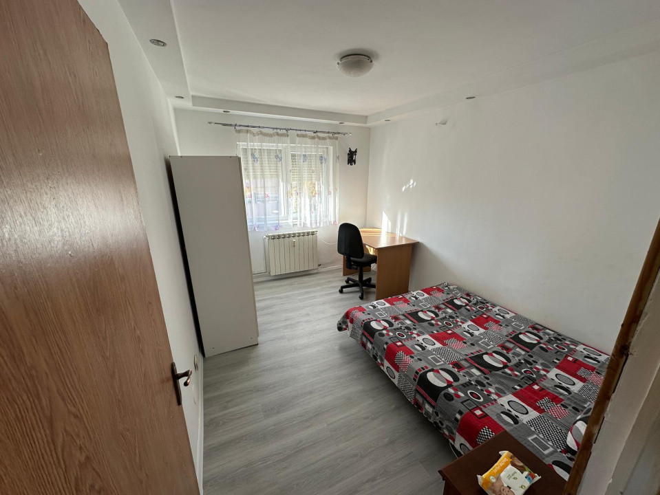 Apartament 3 camere, 80 mp, cartier Rovine, zona Sucpi