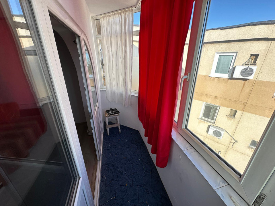 Apartament 3 camere, 80 mp, cartier Rovine, zona Sucpi