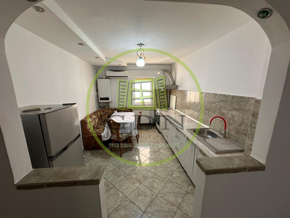 Apartament 3 camere, 80 mp, cartier Rovine, zona Sucpi