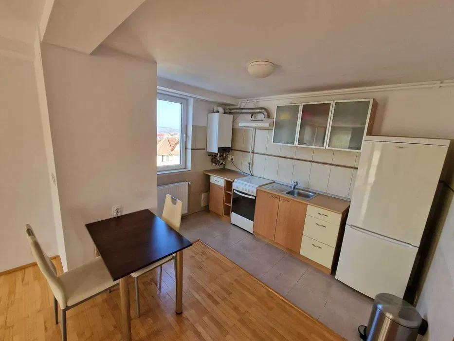 Închiriere apart. cu 3 cam., 100 mp., mobilat și utilat, Zorilor