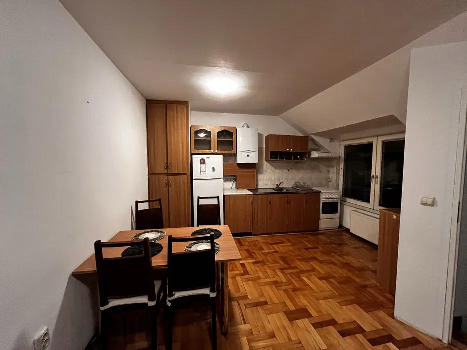 Închiriere apart. cu 3 camere, 65 mp., cart. Zorilor