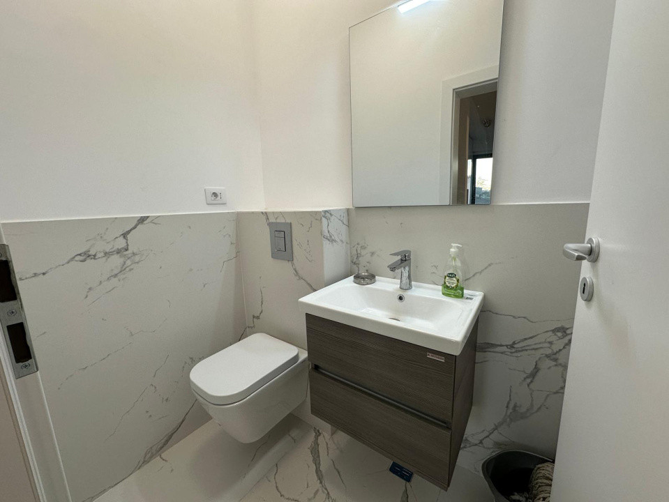 Apartament doua camere, 65 mp, Centru , zona Madona Dudu