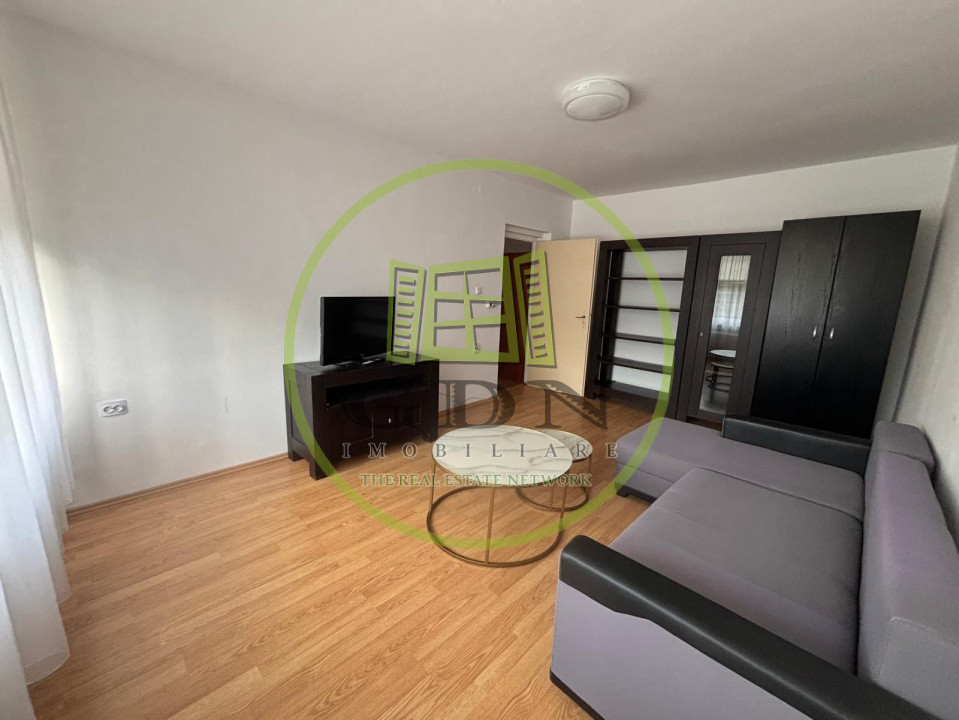 Apartament în centrul Sibiului-3 camere decomandate- parter 