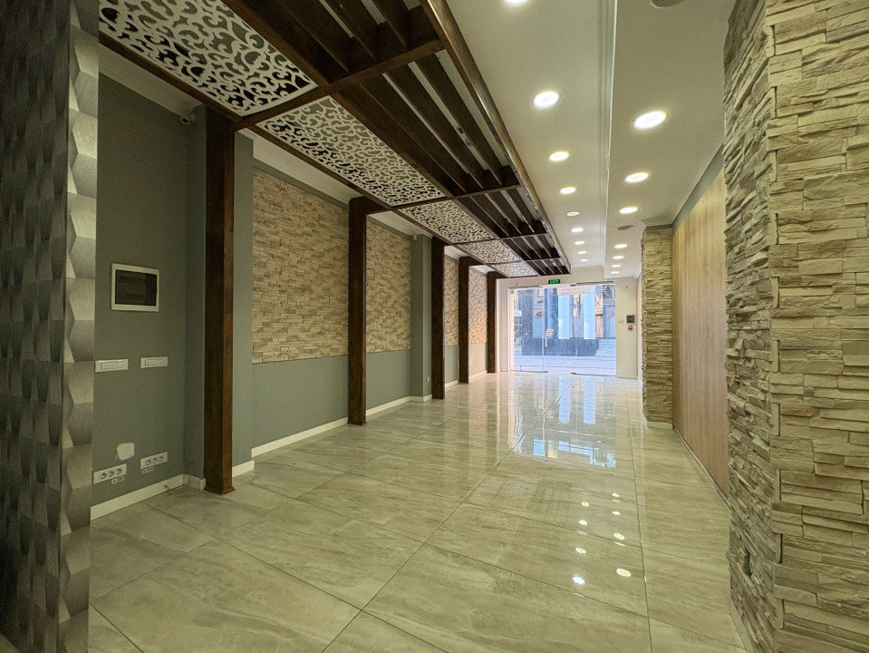 Spatiu Comercial, S+P+E+M, 240 mp, Ultracentral