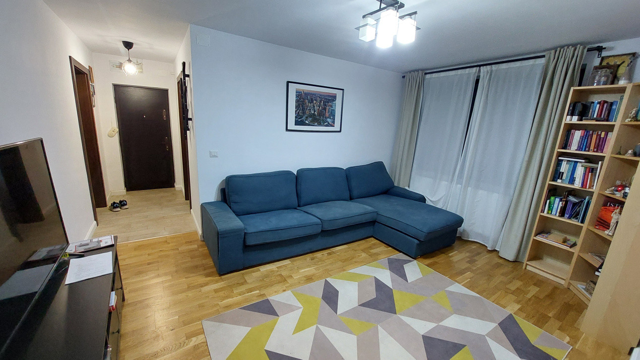 Apartament 3 camere semidecomandat, parter, Rovine ,zona Pizza Ibiza