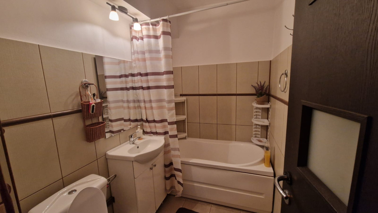 Apartament 2 camere, semidecomandat, 56 mp, Ultracentral