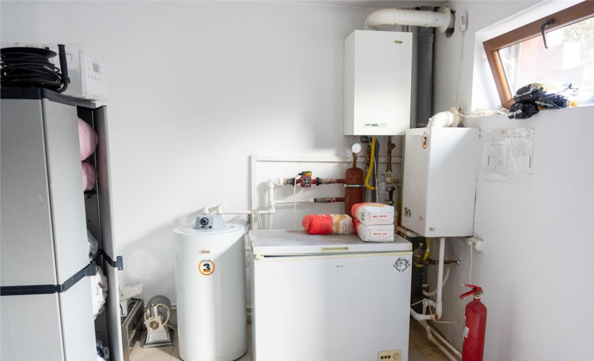 Proprietate mixta Spatiu comercial +rezidential Predeal, Brasov