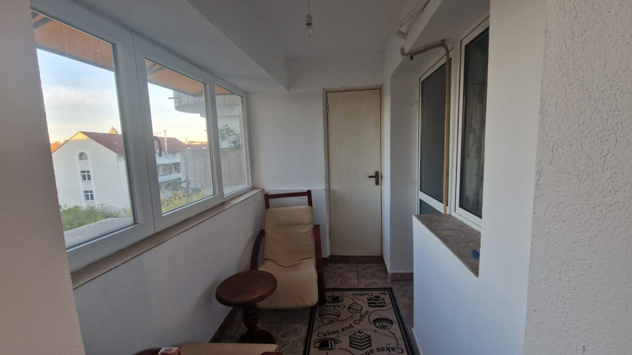 Apartament 2 camere, decomandat, 63mp, centru, zona Ramada