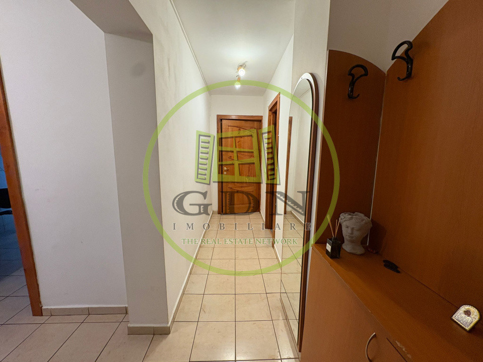 Apartament 2 camere, decomandat, 63mp, centru, zona Ramada
