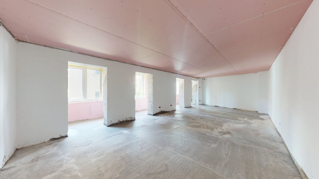 Spatiu comercial de inchiriat Predeal