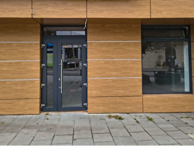 Spatiu comercial de inchiriat Predeal