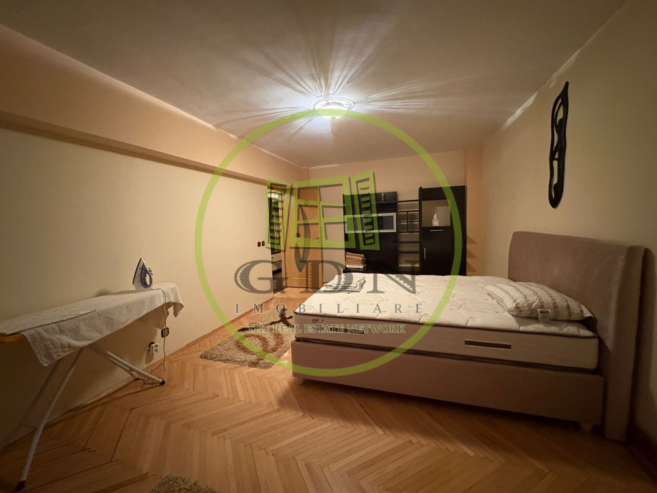 Apartament, 4 camere, 120 mp, Calea Severinului, Zona Promenada