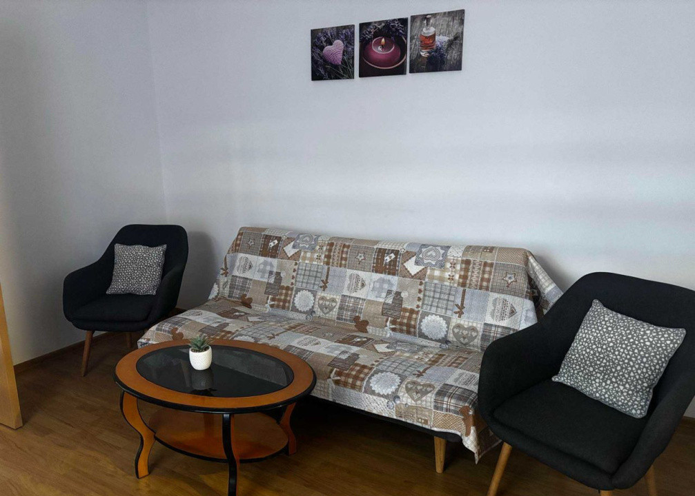 Apartament 2 camere la casă – Centrul Civic, zonă liniștită