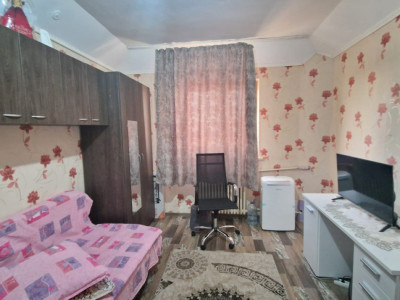 Garsoniera, 18mp, Valea Rosie, zona Elena Farago