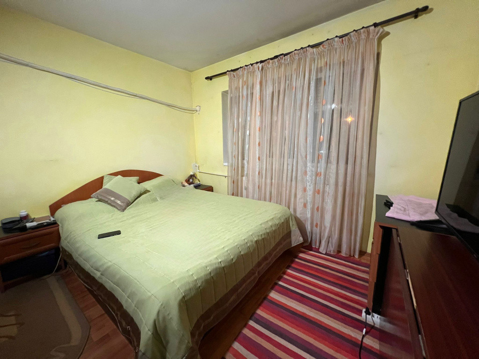 Apartament 2 camere, decomandat, 52.52 mp, cartier Cornitoiu, zona Consul