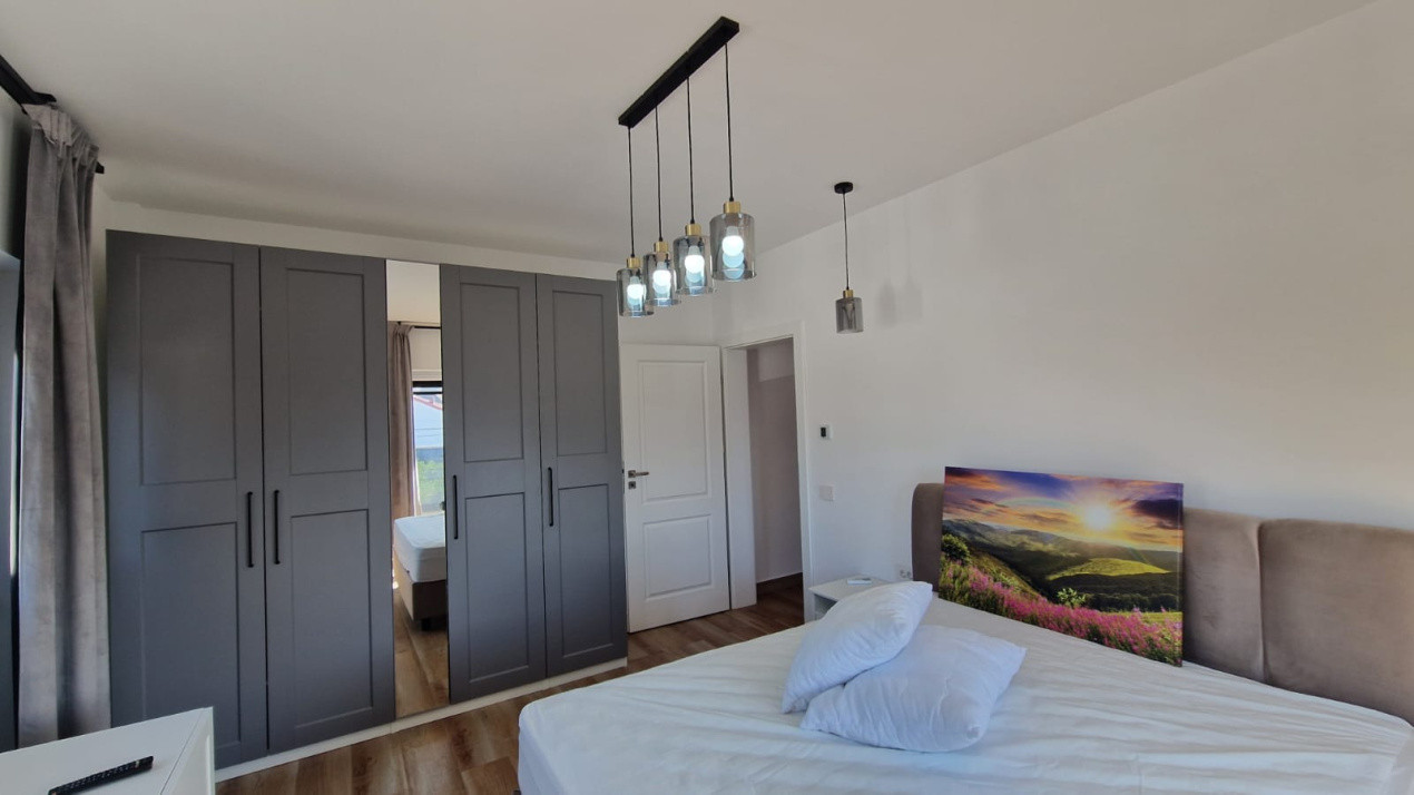 Apartament 2 camere, open space, 63mp, Centru, zona Campia Islaz