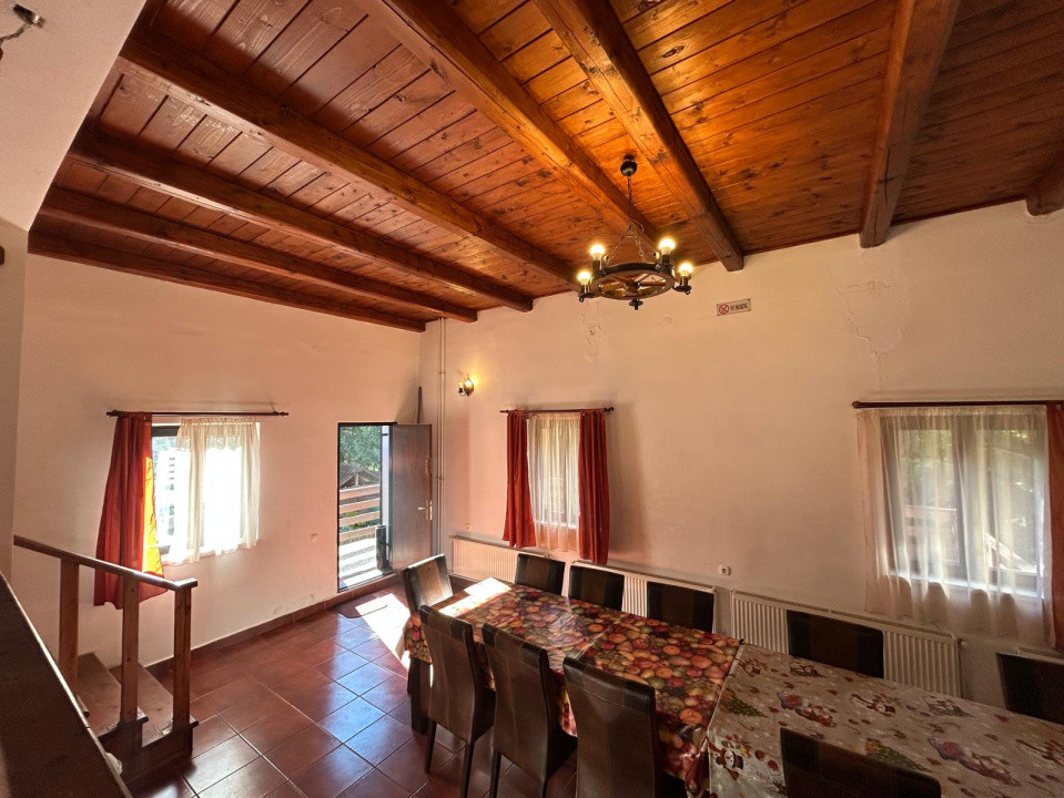 Pensiune de vânzare în stațiunea Păltiniș,Sibiu- Afacere la cheie