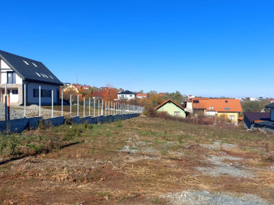 Teren Intravilan  2000mp, cu utilitati (P+E /M), spre vanzare in Daia Sibiu