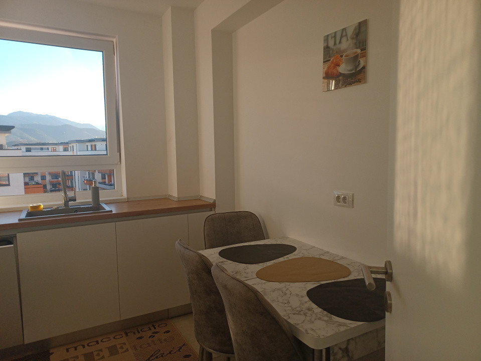 Apartament 3 camere de inchiriat