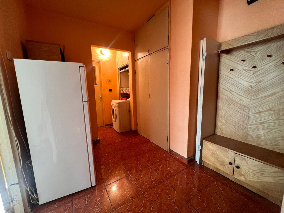Apartament 2 camere, decomandat, 51,26 mp, cartier Craiovita noua