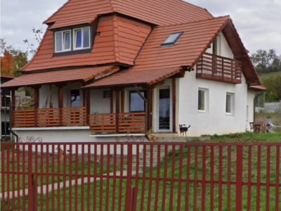 Casă de închiriat | 6 camere |– Viile Sibiului, Sibiu