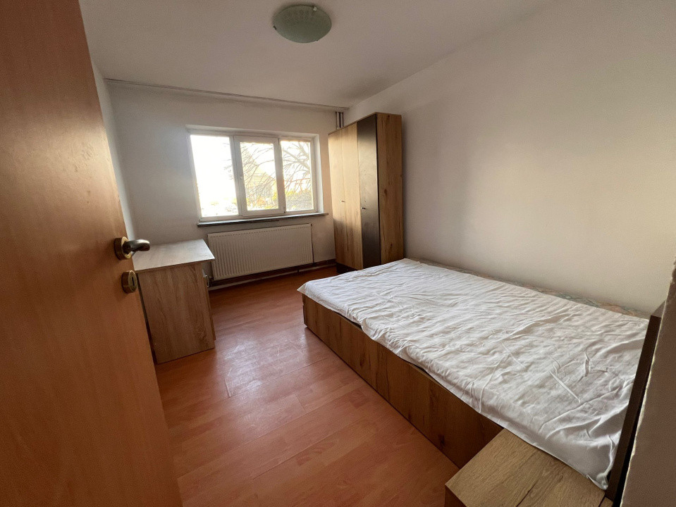 Apartament 3 camere, decomandat, 67.53mp, 1 Mai, zona Ciuperca