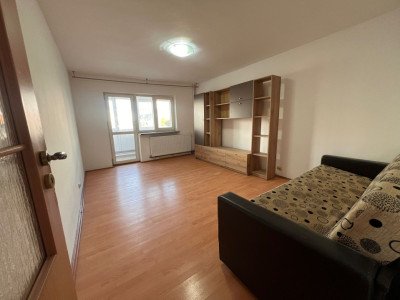 Apartament 3 camere, decomandat, 66.25 mp, 1 Mai, zona Ciuperca